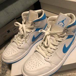 Air Jordan Women’s Mid